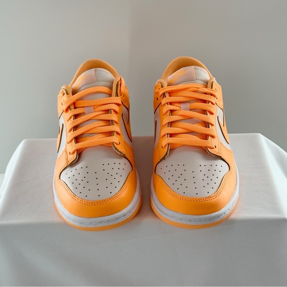Nike Dunk Low Women’s vibrant Peach Cream White DD1503-801 Size 8.5 - Picture 4 of 16